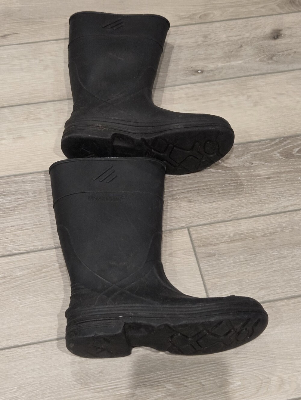 Youth Kids Size 2 Black Waterproof Rubber Rain Boots Has Some Wear See Photo
